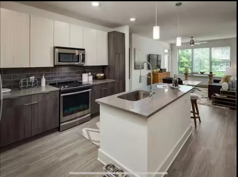 2B Midtown King Suite screenshot 2026 04 29 125229
